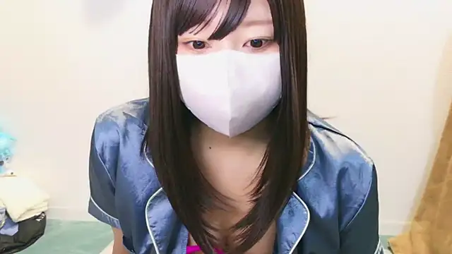 YUTSU KI online show from February 2025 09:39:01 PM