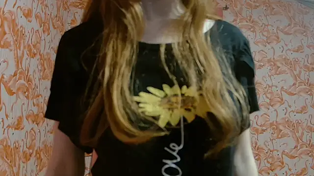 strawberrysmoothie online show from September 2025 02:35:01 AM