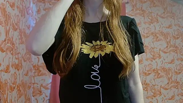 strawberrysmoothie online show from September 2025 05:37:01 PM