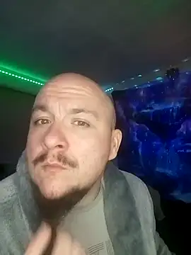 Snapshot of Spunonymous chatting on January 2025 05:03:02 AM Spunonymous online show from January 2025 05:03:02 AM