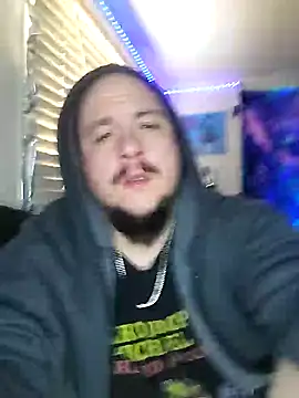 Snapshot of Spunonymous chatting on January 2025 06:06:02 PM Spunonymous online show from January 2025 06:06:02 PM