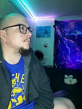 Snapshot of Spunonymous chatting on February 2025 04:18:02 AM Spunonymous online show from February 2025 04:18:02 AM