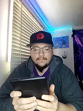 Snapshot of Spunonymous chatting on February 2025 03:37:02 PM Spunonymous online show from February 2025 03:37:02 PM