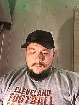 Snapshot of Spunonymous chatting on October 2025 09:19:02 AM Spunonymous online show from October 2025 09:19:02 AM