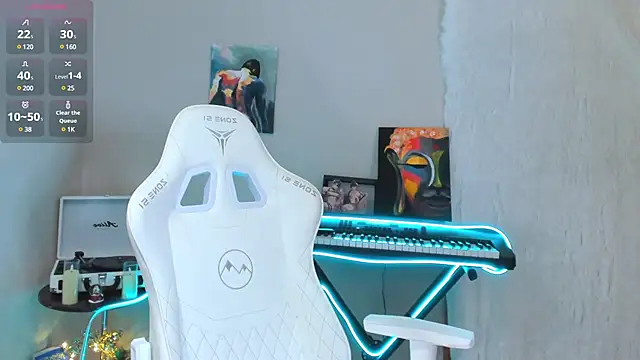 Snapshot of 4ever_dude chatting on February 2025 03:43:02 AM 4ever dude online show from February 2025 03:43:02 AM