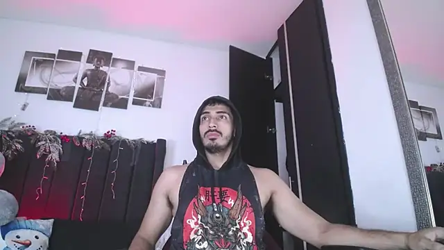 Snapshot of muscle_ares chatting on December 2024 11:44:01 AM muscle ares online show from December 2024 11:44:01 AM