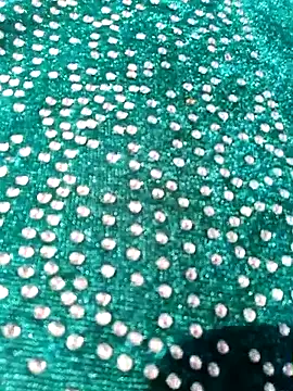 Shoni   online show from December 2025 08:41:02 AM