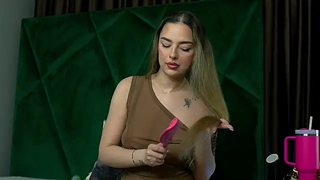 ScarletColes online show from February 2026 11:16:02 PM