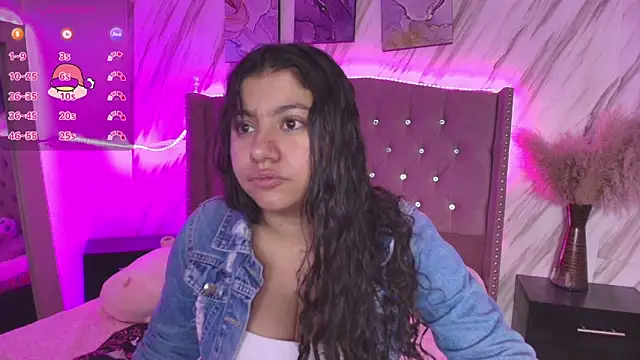 Snapshot of Miaa_Smiith1 chatting on December 2024 11:29:02 AM Miaa Smiith1 online show from December 2024 11:29:02 AM