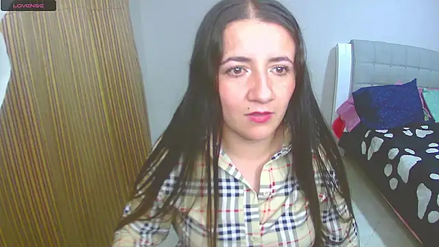 Snapshot of Dayanna_Smitt chatting on February 2025 12:19:01 AM Dayanna Smitt online show from February 2025 12:19:01 AM