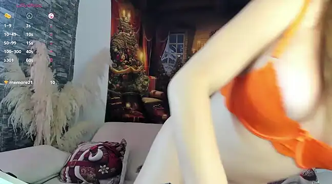 Snapshot of Skarlet219 chatting on December 2024 09:20:02 PM Skarlet219 online show from December 2024 09:20:02 PM