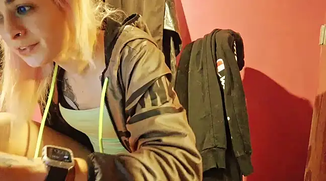 watermellonpussy online show from January 2025 05:11:01 AM