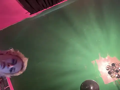 watermellonpussy online show from February 2025 02:34:02 PM