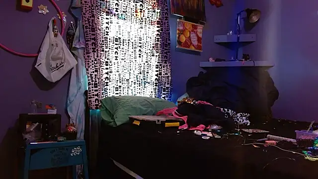 watermellonpussy online show from January 2026 03:06:01 PM