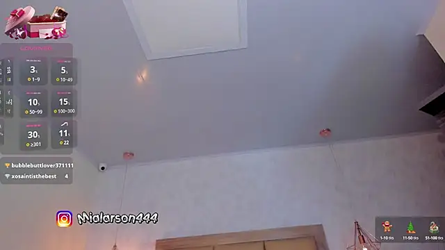 LARSONMIA online show from February 2025 03:14:01 PM