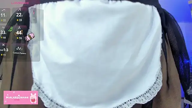 LARSONMIA online show from February 2026 12:31:01 PM