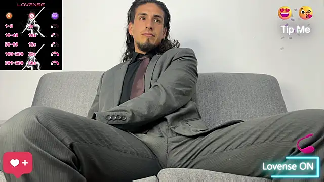 Tom blunt96 online show from November 2025 06:25:02 AM