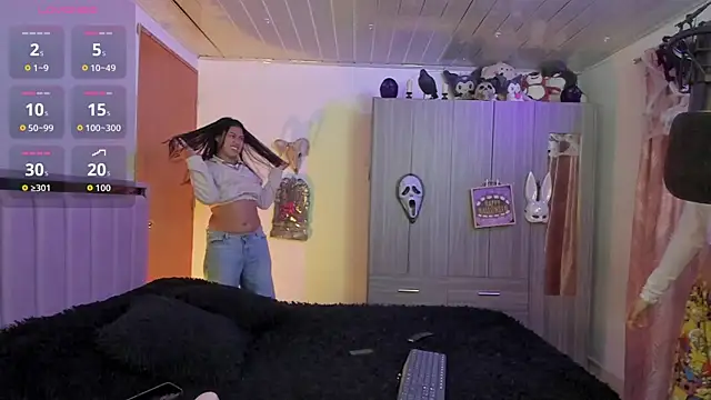 Kayla foxxy online show from October 2025 05:18:02 AM