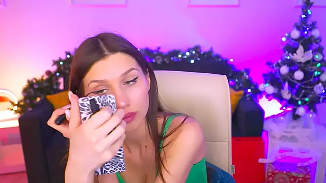 MollyPerry online show from December 2024 04:09:02 PM