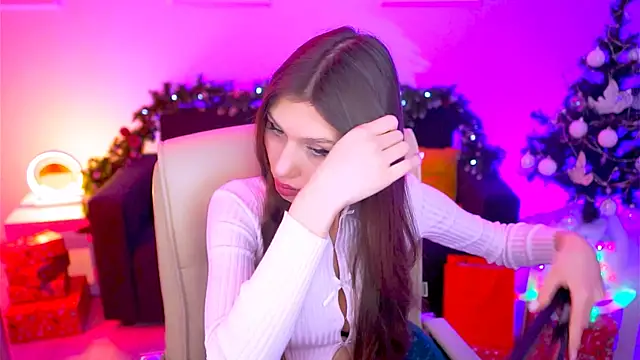 MollyPerry online show from December 2024 04:10:02 PM