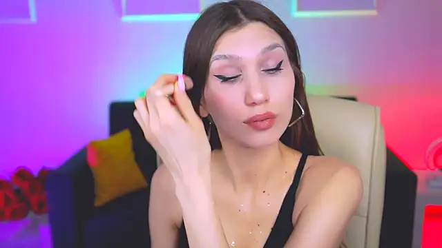 MollyPerry online show from March 2025 04:02:02 PM