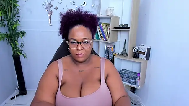 bbw charlote online show from July 2026 04:39:33 PM