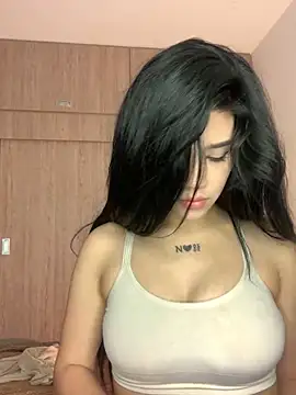 Ambar R0SSE online show from March 2025 07:19:02 AM