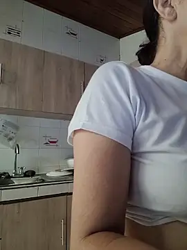 NATALIA MAGICK online show from October 2025 05:25:02 PM