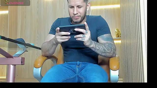 George Diesell online show from October 2025 08:53:02 PM