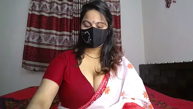 Dayna-36 online show from November 2025 01:01:01 PM