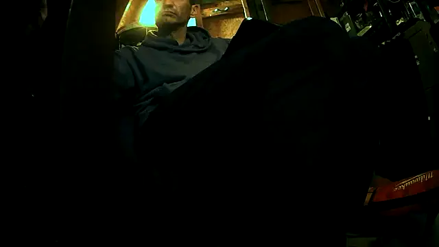 Haztogo4me online show from November 2025 06:08:02 AM