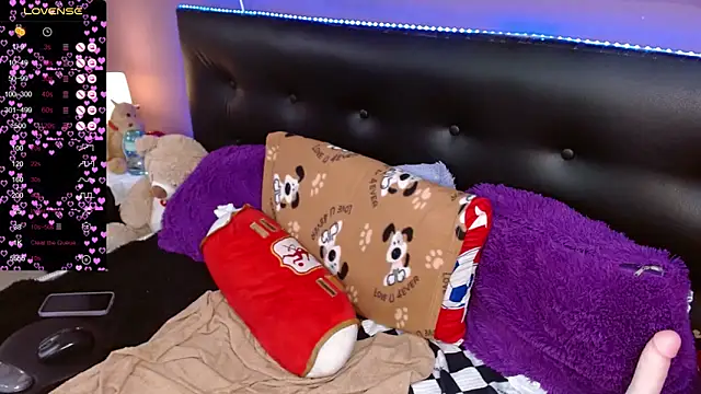 Nadia 84 online show from February 2025 03:32:02 PM