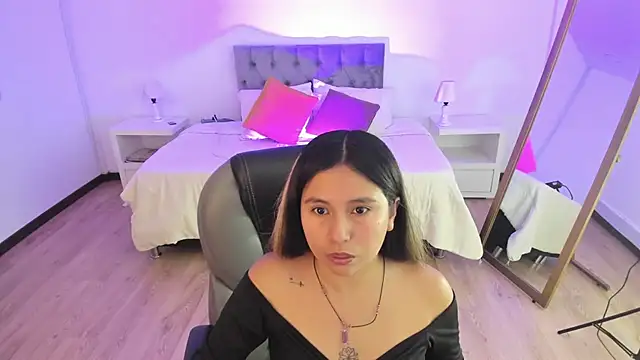  Natalie18 online show from March 2025 08:21:02 PM