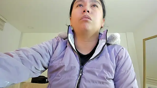  Natalie18 online show from November 2025 04:23:01 AM