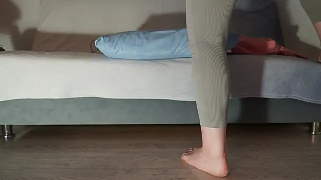 Fecvht45 online show from October 2025 01:34:01 PM