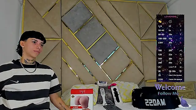 AmberAdams  online show from November 2025 03:34:02 PM