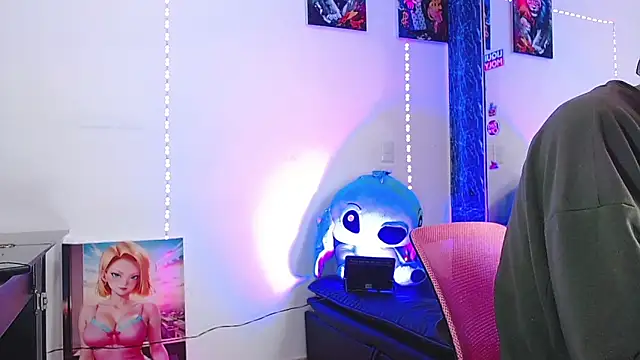 Liam lee online show from November 2025 02:49:02 PM