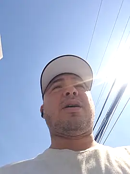 Victorjose3030 online show from October 2025 02:26:01 PM