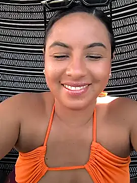 Francesca ferrari online show from January 2025 07:11:01 PM