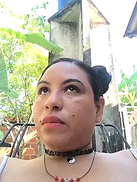 Francesca ferrari online show from November 2025 07:57:01 PM