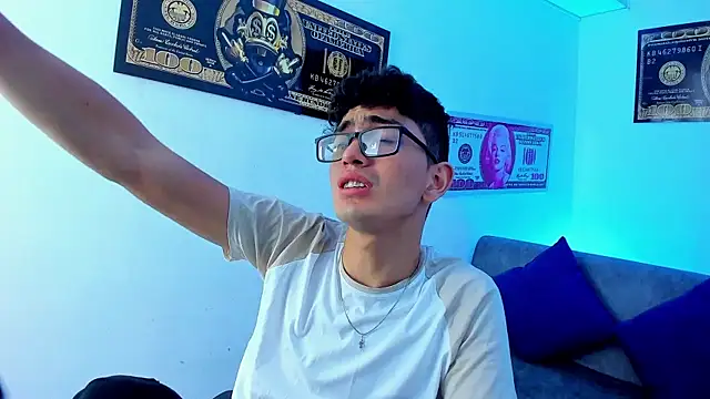 TylerWhite  online show from January 2025 02:54:01 AM