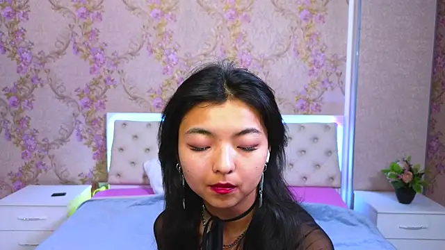 Shy Kira online show from January 2025 03:32:02 PM