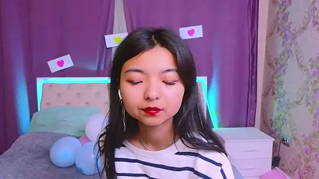 Shy Kira online show from February 2025 12:37:02 PM