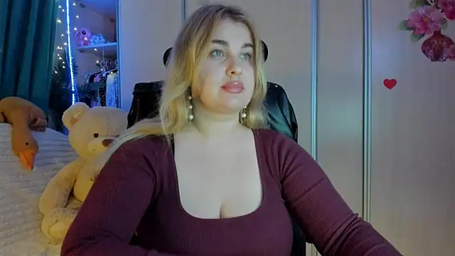 CoraSwon online show from March 2026 05:30:01 PM