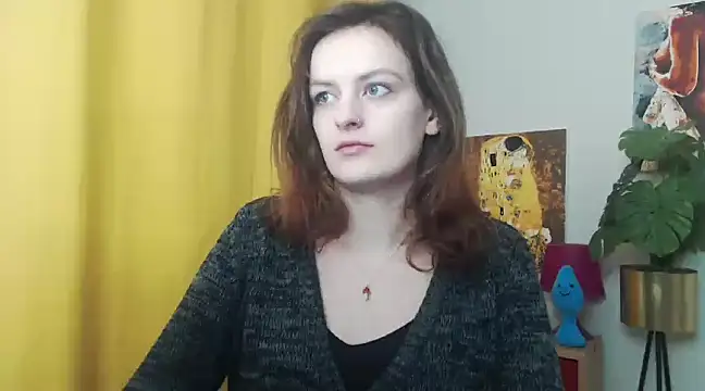 Snapshot of juicyNadine chatting on December 2024 06:21:01 AM juicyNadine online show from December 2024 06:21:01 AM