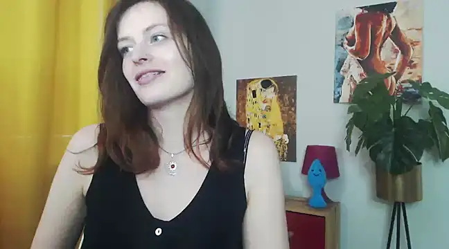 Snapshot of juicyNadine chatting on February 2025 12:34:02 PM juicyNadine online show from February 2025 12:34:02 PM