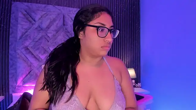 Snapshot of CANDYGABYY chatting on January 2025 08:26:02 PM CANDYGABYY online show from January 2025 08:26:02 PM