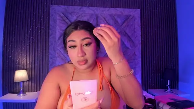 Snapshot of CANDYGABYY chatting on February 2025 04:12:01 AM CANDYGABYY online show from February 2025 04:12:01 AM