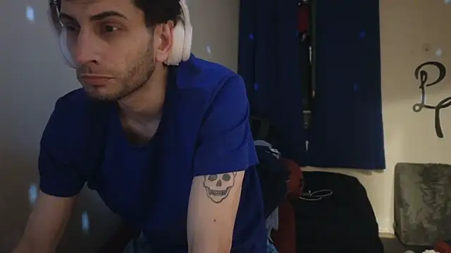 pantslesstraveler plt online show from February 2025 12:55:02 PM