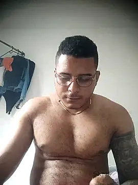 SaucyAffair0 online show from January 2026 07:23:01 PM